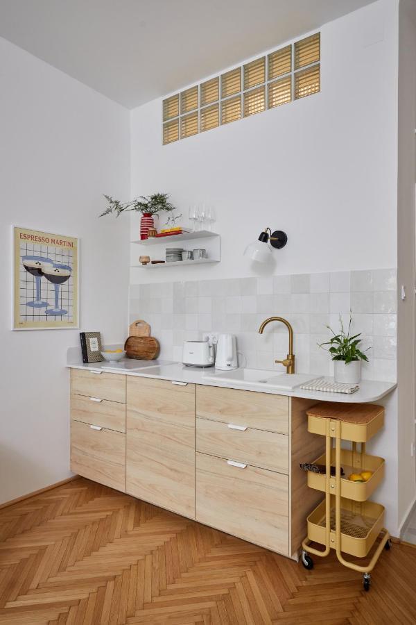 Asboth 225 Cozy Center Apartamento *